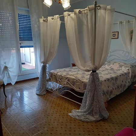 Casa Blu Oltremare Villa SantʼAntìoco Eksteriør bilde