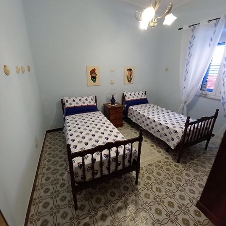 Casa Blu Oltremare Villa SantʼAntìoco Eksteriør bilde