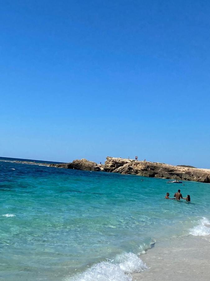 Casa Blu Oltremare Villa SantʼAntìoco Eksteriør bilde