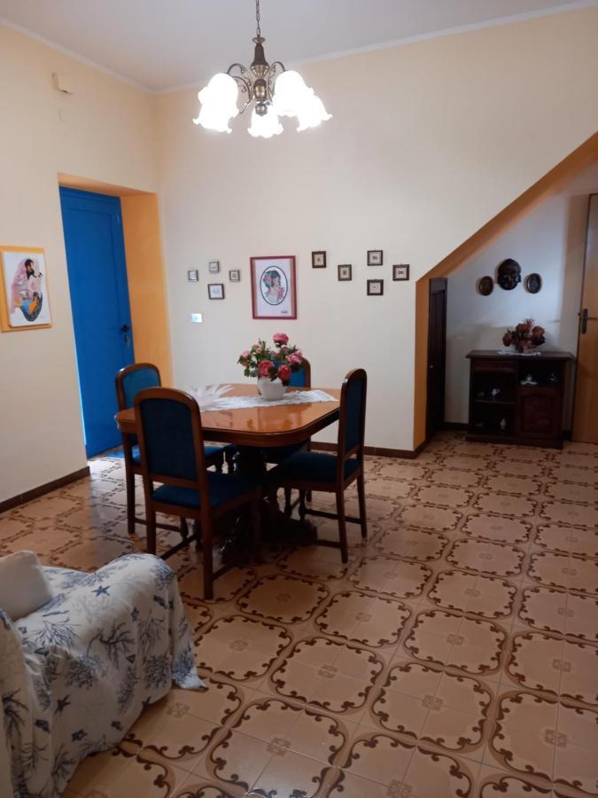 Casa Blu Oltremare Villa SantʼAntìoco Eksteriør bilde