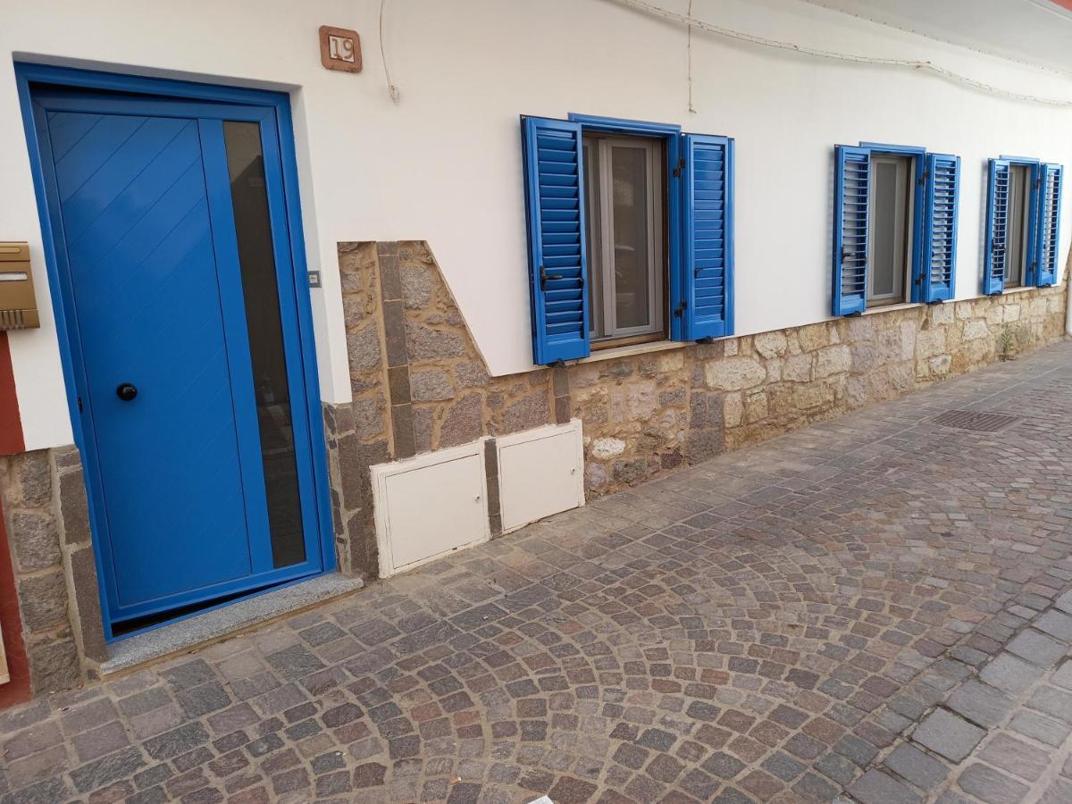 Casa Blu Oltremare Villa SantʼAntìoco Eksteriør bilde